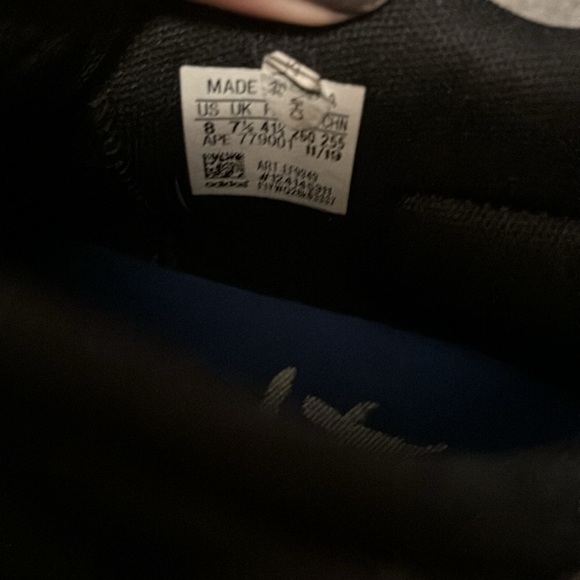 Adidas Tmac millennium 2 Christmas game sneakers size 8 - Picture 8 of 8